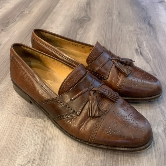 johnston murphy slip on shoes